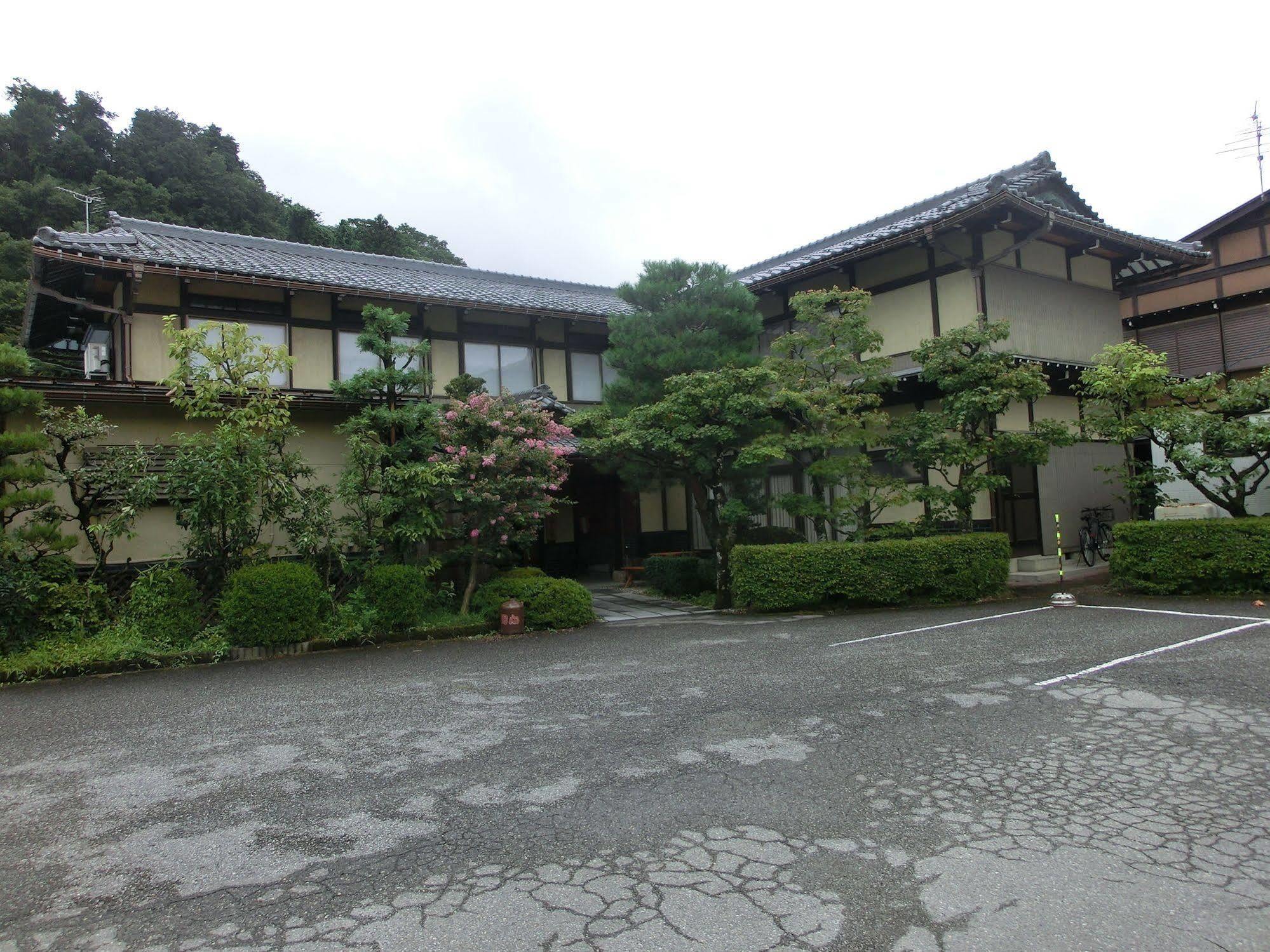 Minshuku Iwatakan Takayama  Buitenkant foto